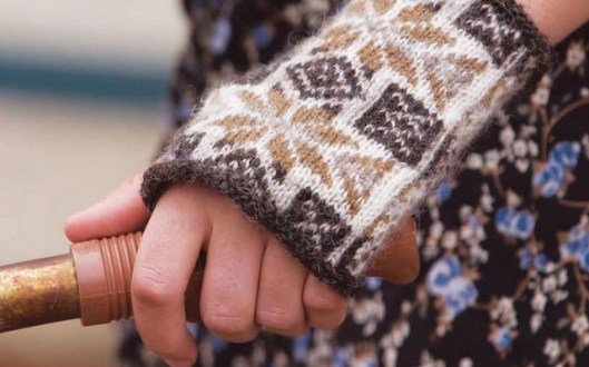 SpinOff Swatch Mitts image-001